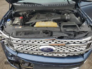 2018 Ford Expedition Platinum с VIN 1FMJU1MTXJEA01000, выставлен на аукционе Copart как лот 59092905 с пробегом 80 810 миль миль и Списание • Salvage title. История ставок и продаж доступна на DreamBid. Изображение 12.