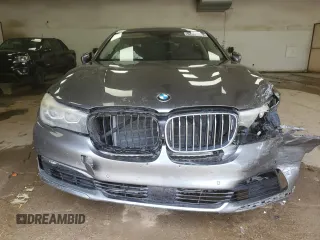 2017 BMW 7 Series 740i with VIN WBA7E2C54HG739147, listed as a Copart auction lot 67661374 with 0 mi miles and Clean Title. Bid and sale history available at carsss.com. Image 5.