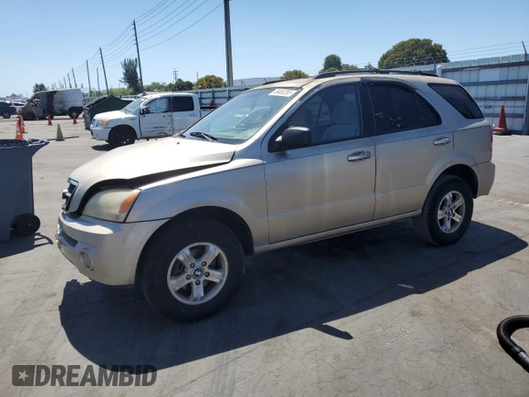 2005 Kia Sorento LX with VIN KNDJD733955420731, listed as a Copart auction lot 49480265 with 183,499 mi miles and Salvage Title. Bid and sale history available at carsss.com. Image 1.