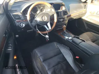 2012 Mercedes-Benz E 350 with VIN WDDKK5KF5CF149870, listed as a Copart auction lot 47555565 with 130,716 mi miles and Non Repairable. Bid and sale history available at DreamBid. Image 8.
