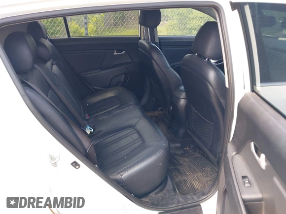 2013 Kia Sportage EX with VIN KNDPC3A25D7443846, listed as a IAAI auction lot 42537284 with Not provided miles and . Bid and sale history available at DreamBid. Image 8.