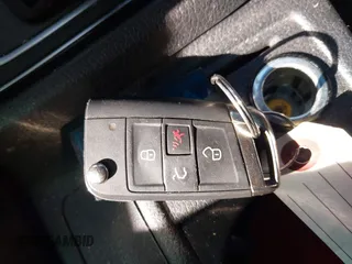 2019 Volkswagen GTI S z VIN 3VW6T7AU9KM036164, wystawiony jako IAAI lot #42160913 z przebiegiem 76 348 mil mil oraz . Historia ofert i sprzedaży dostępna na DreamBid. Obrazek 11.