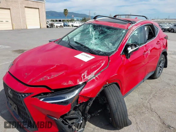 2024 Lexus NX 350h Premium z VIN 2T2GKCEZ7RC025509, wystawiony jako IAAI lot #41998061 z przebiegiem 29 737 mil mil oraz . Historia ofert i sprzedaży dostępna na DreamBid. Obrazek 6.