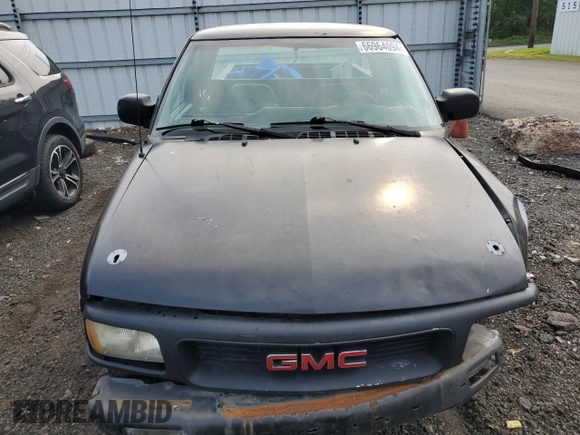 1994 GMC Sonoma with VIN 1GTCS19Z4RK505197, listed as a Copart auction lot 70470204 with 425,937 mi miles and Non Repairable. Bid and sale history available at carsss.com. Image 5.