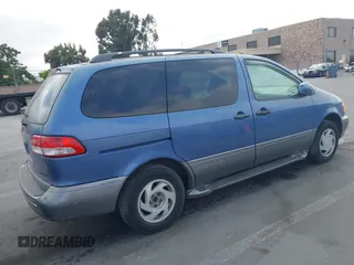 2001 Toyota Sienna LE z VIN 4T3ZF13C41U373962, wystawiony jako IAAI lot #42489583 z przebiegiem 142 135 mil mil oraz . Historia ofert i sprzedaży dostępna na DreamBid. Obrazek 4.