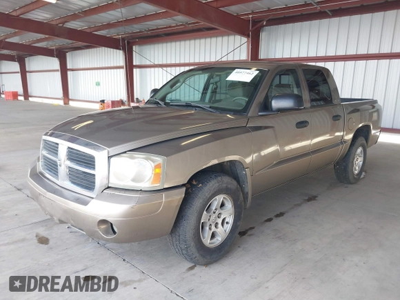 2007 Dodge Dakota SLT with VIN 1D7HE48N17S144088, listed as a IAAI auction lot 40577462 with 192,502 mi miles and . Bid and sale history available at carsss.com. Image 2.