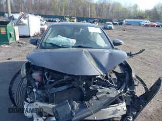 2022 Toyota C-HR XLE z VIN NMTKHMBXXNR145682, wystawiony jako IAAI lot #42104874 z przebiegiem 88 141 mil mil oraz . Historia ofert i sprzedaży dostępna na DreamBid. Obrazek 6.