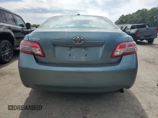 2011 Toyota Camry LE z VIN 4T4BF3EK3BR126630, wystawiony jako Copart lot #58396155 z przebiegiem 155 727 mil mil oraz Czysty tytuł • Clean title. Historia ofert i sprzedaży dostępna na DreamBid. Obrazek 6.