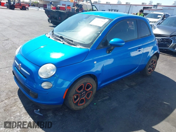 2016 FIAT 500 Pop z VIN 3C3CFFAR0GT161347, wystawiony jako IAAI lot #42497982 z przebiegiem 64 888 mil mil oraz . Historia ofert i sprzedaży dostępna na DreamBid. Obrazek 6.