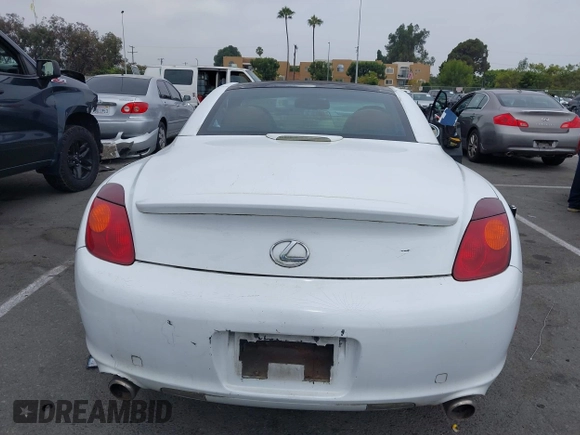 2002 Lexus SC 430 with VIN JTHFN48Y020027536, listed as a IAAI auction lot 42670239 with 207,112 mi miles and . Bid and sale history available at DreamBid. Image 16.