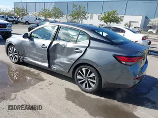 2020 Nissan Sentra SV with VIN 3N1AB8CV6LY230370, listed as a IAAI auction lot 41940017 with 162,187 mi miles and . Bid and sale history available at DreamBid. Image 3.