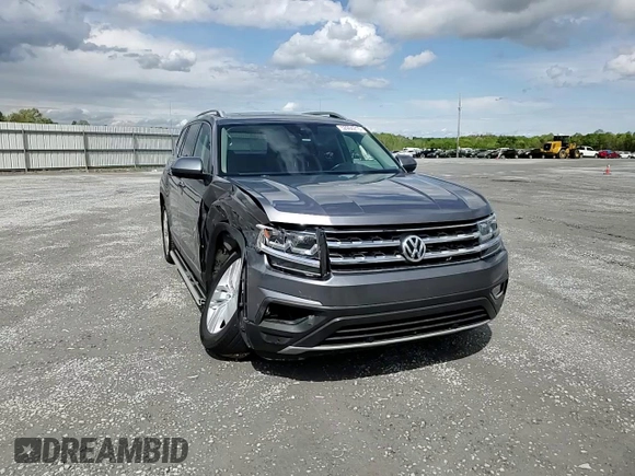 2018 Volkswagen Atlas SEL Premium z VIN 1V2NR2CA0JC537445, wystawiony jako Copart lot #52964215 z przebiegiem 167 988 mil mil oraz Szkoda całkowita • Salvage title. Historia ofert i sprzedaży dostępna na DreamBid. Obrazek 12.
