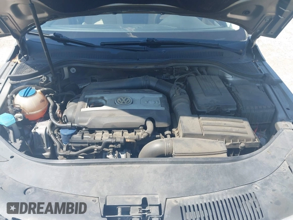 2013 Volkswagen CC Sport with VIN WVWBN7AN2DE555375, listed as a IAAI auction lot 42048643 with 125,484 mi miles and . Bid and sale history available at DreamBid. Image 10.