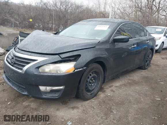 2015 Nissan Altima 2.5 S with VIN 1N4AL3AP2FN351860, listed as a IAAI auction lot 41844963 with 173,046 mi miles. Bid and sale history available at carsss.com. Image 18.