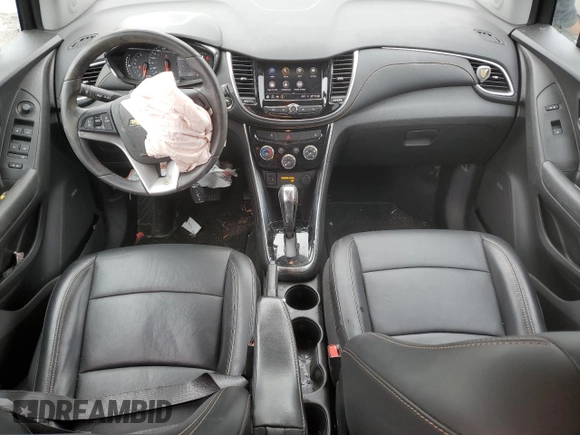 2020 Chevrolet Trax Premier with VIN 3GNCJRSB5LL271003, listed as a Copart auction lot 46986775 with 45,711 mi miles and Salvage title. Bid and sale history available at DreamBid. Image 8.