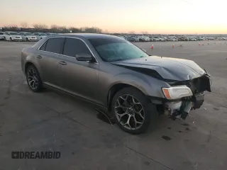 2011 Chrysler 300 with VIN 2C3CA4CG4BH550413, listed as a Copart auction lot 87019804 with 121,101 mi miles and Salvage Title. Bid and sale history available at carsss.com. Image 4.