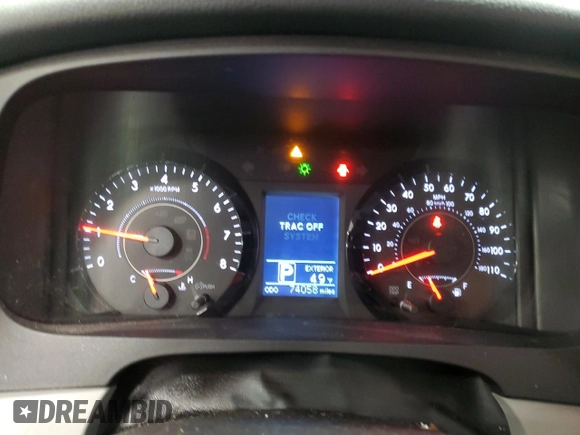 2016 Toyota Sienna LE with VIN 5TDJK3DC2GS129739, listed as a Copart auction lot 86125854 with 74,058 mi miles and Salvage Title. Bid and sale history available at carsss.com. Image 9.