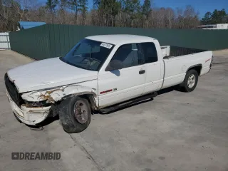 1998 Dodge 1500 with VIN 1B7HC13Y5WJ121692, listed as a Copart auction lot 45572805 with 439,915 mi miles and Salvage Title. Bid and sale history available at DreamBid. Image 1.