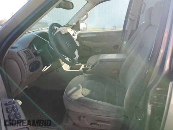 2003 Ford Explorer z VIN 1FMDU63K33ZB21851, wystawiony jako Copart lot #47469015 z przebiegiem 189 359 mil mil oraz Szkoda całkowita • Salvage title. Historia ofert i sprzedaży dostępna na DreamBid. Obrazek 7.