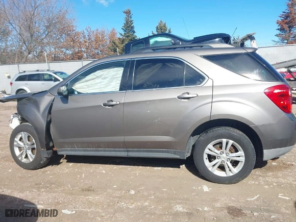 2012 Chevrolet Equinox LT w/1LT with VIN 2GNFLEEK4C6200889, listed as a IAAI auction lot 41691655 with 141,383 mi miles. Bid and sale history available at carsss.com. Image 14.