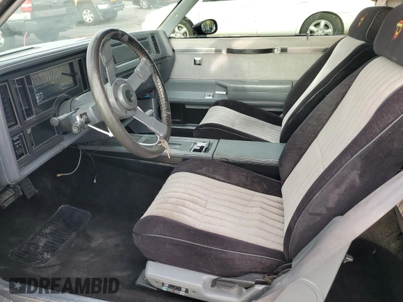 1986 Buick Regal with VIN 1G4GK4771GP428305, listed as a Copart auction lot 81919944 with 943 mi miles and Clean Title. Bid and sale history available at DreamBid. Image 7.