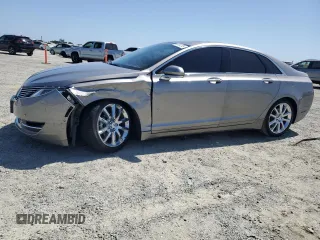 2015 Lincoln MKZ Hybrid с VIN 3LN6L2LUXFR614182, выставлен на аукционе Copart как лот 60761275 с пробегом Не указан миль и Списание • Salvage title. История ставок и продаж доступна на DreamBid. Изображение 1.