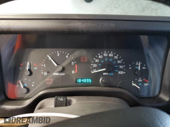 1999 Jeep Wrangler Sahara with VIN 1J4FY49S4XP428955, listed as a Copart auction lot 46001685 with 184,895 mi miles and Clean Title. Bid and sale history available at carsss.com. Image 9.