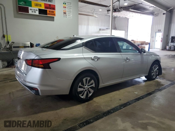 2019 Nissan Altima 2.5 S with VIN 1N4BL4BV0KC112255, listed as a Copart auction lot 52976375 with 134,855 mi miles and Salvage Title. Bid and sale history available at carsss.com. Image 3.
