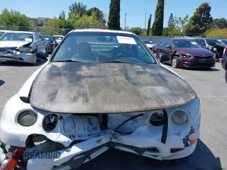 1997 Acura Integra GS-R z VIN JH4DC2385VS002424, wystawiony jako IAAI lot #42075527 z przebiegiem 162 826 mil mil oraz . Historia ofert i sprzedaży dostępna na DreamBid. Obrazek 12.