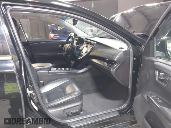 2016 Toyota Avalon Limited with VIN 4T1BK1EB7GU217160, listed as a IAAI auction lot 41775671 with 45,085 mi miles and . Bid and sale history available at DreamBid. Image 5.