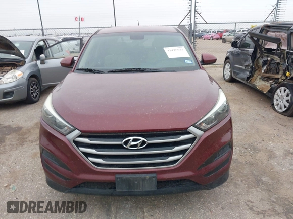 2017 Hyundai Tucson SE z VIN KM8J23A47HU431498, wystawiony jako IAAI lot #42425577 z przebiegiem 83 014 mil mil oraz . Historia ofert i sprzedaży dostępna na DreamBid. Obrazek 12.