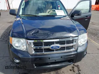 2011 Ford Escape Limited z VIN 1FMCU0E74BKB27716, wystawiony jako IAAI lot #42078584 z przebiegiem 213 689 mil mil oraz . Historia ofert i sprzedaży dostępna na DreamBid. Obrazek 6.