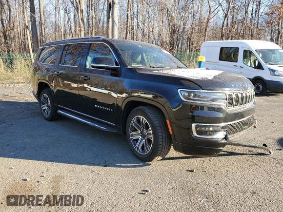 2023 Jeep Wagoneer Series II with VIN 1C4SJRBP8PS562800, listed as a Copart auction lot 83017904 with 35,176 mi miles and Clean title. Bid and sale history available at DreamBid. Image 4.