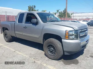2009 Chevrolet Silverado 1500 with VIN 2GCEC290691114694, listed as a IAAI auction lot 41857504 with 188,705 mi miles and . Bid and sale history available at DreamBid. Image 1.