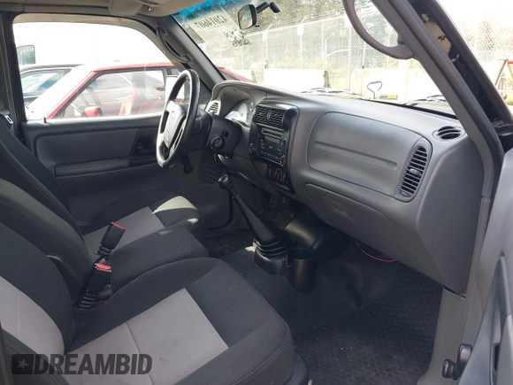 2009 Ford Ranger XLT with VIN 1FTYR44E49PA27292, listed as a IAAI auction lot 42014607 with 120,695 mi miles. Bid and sale history available at carsss.com. Image 5.