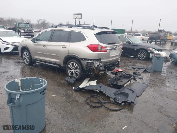 2020 Subaru Ascent Limited with VIN 4S4WMAPDXL3439590, listed as a IAAI auction lot 41680829 with 81,366 mi miles. Bid and sale history available at carsss.com. Image 3.