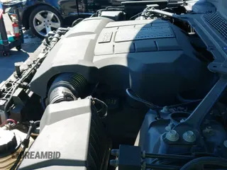 2014 Land Rover Range Rover Sport HSE z VIN SALWR2WF3EA393347, wystawiony jako IAAI lot #43464239 z przebiegiem 109 222 mil mil oraz . Historia ofert i sprzedaży dostępna na DreamBid. Obrazek 21.