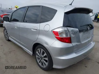 2013 Honda Fit Sport with VIN JHMGE8H58DC003021, listed as a IAAI auction lot 42120318 with 233,056 mi miles. Bid and sale history available at carsss.com. Image 3.