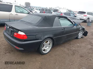 2004 BMW 3 Series 330Ci with VIN WBABW53454PJ95414, listed as a IAAI auction lot 41562410 with Not Provided miles. Bid and sale history available at carsss.com. Image 4.