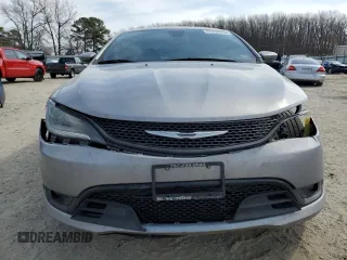 2016 Chrysler 200 S with VIN 1C3CCCBG3GN161105, listed as a Copart auction lot 47258675 with 188,367 mi miles and Salvage Title. Bid and sale history available at carsss.com. Image 5.