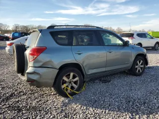 2008 Toyota RAV4 Ltd with VIN JTMZK31V385020920, listed as a Copart auction lot 49697395 with 184,545 mi miles and Salvage Title. Bid and sale history available at carsss.com. Image 3.