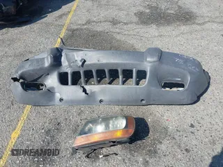 1999 Jeep Grand Cherokee Laredo z VIN 1J4G258S1XC787295, wystawiony jako IAAI lot #40450680 z przebiegiem Nie podano mil oraz . Historia ofert i sprzedaży dostępna na DreamBid. Obrazek 11.