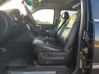 2011 Cadillac Escalade ESV Luxury z VIN 1GYS4HEF4BR132003, wystawiony jako Copart lot #81936304 z przebiegiem Nie podano mil oraz Szkoda całkowita • Salvage title. Historia ofert i sprzedaży dostępna na DreamBid. Obrazek 7.