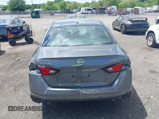 2025 Nissan Altima SV with VIN 1N4BL4DV0SN381826, listed as a IAAI auction lot 42201363 with 2,071 mi miles and . Bid and sale history available at DreamBid. Image 16.