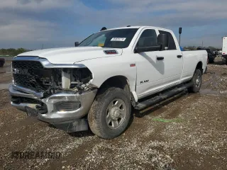2021 Ram 2500 Tradesman with VIN 3C6UR5HJ5MG585149, listed as a Copart auction lot 84829774 with 114,586 mi miles and Salvage Title. Bid and sale history available at carsss.com. Image 1.