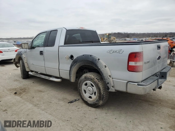2004 Ford F-150 XLT with VIN 1FTPX14514NA30364, listed as a Copart auction lot 43772335 with 135,450 mi miles and Salvage Title. Bid and sale history available at carsss.com. Image 2.