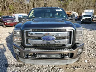 2015 Ford F-350 Lariat with VIN 1FT8W3DT3FEB28770, listed as a Copart auction lot 43983105 with 112,762 mi miles and Salvage title. Bid and sale history available at DreamBid. Image 5.