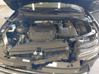 2023 Volkswagen Tiguan S z VIN 3VVRB7AX6PM069001, wystawiony jako IAAI lot #41193316 z przebiegiem 21 586 mil mil oraz . Historia ofert i sprzedaży dostępna na DreamBid. Obrazek 10.