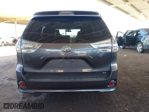 2011 Toyota Sienna SE with VIN 5TDXK3DC6BS113711, listed as a IAAI auction lot 41809910 with 174,746 mi miles. Bid and sale history available at carsss.com. Image 16.