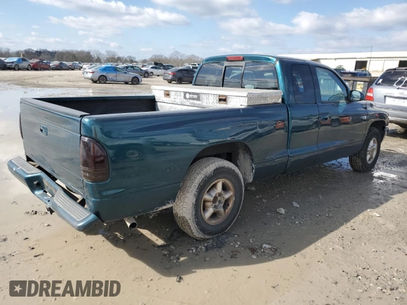 1997 Dodge Dakota with VIN 1B7GL23X8VS156809, listed as a Copart auction lot 43362585 with 146,015 mi miles and Salvage Title. Bid and sale history available at carsss.com. Image 3.
